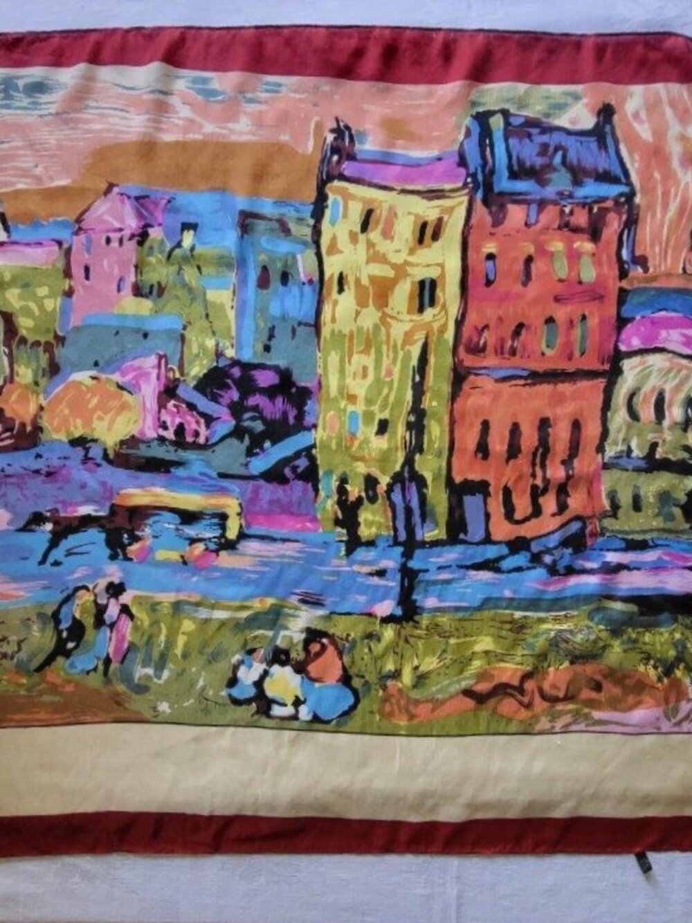 Beautiful 100% Silk Scarf "Houses in Munich"